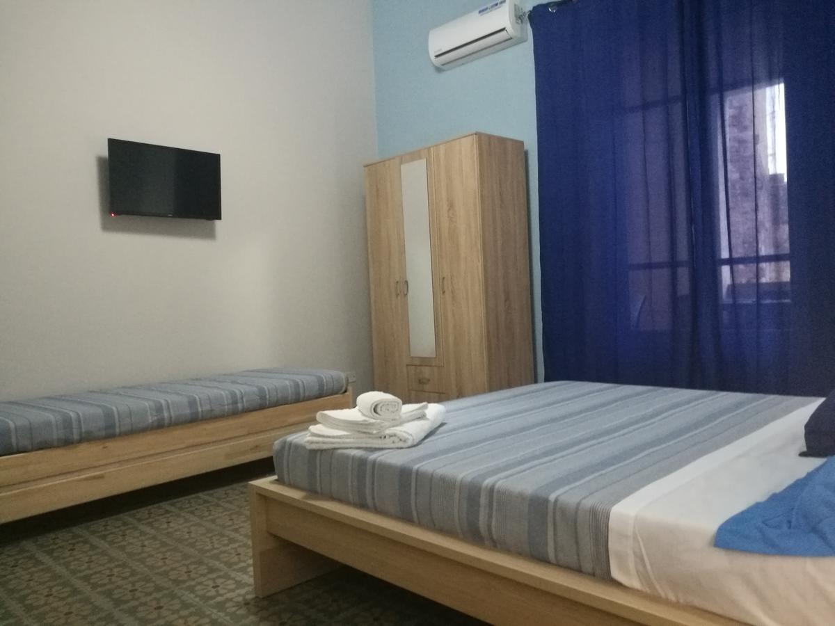 Volturno 106 Bed and Breakfast Palermo Buitenkant foto